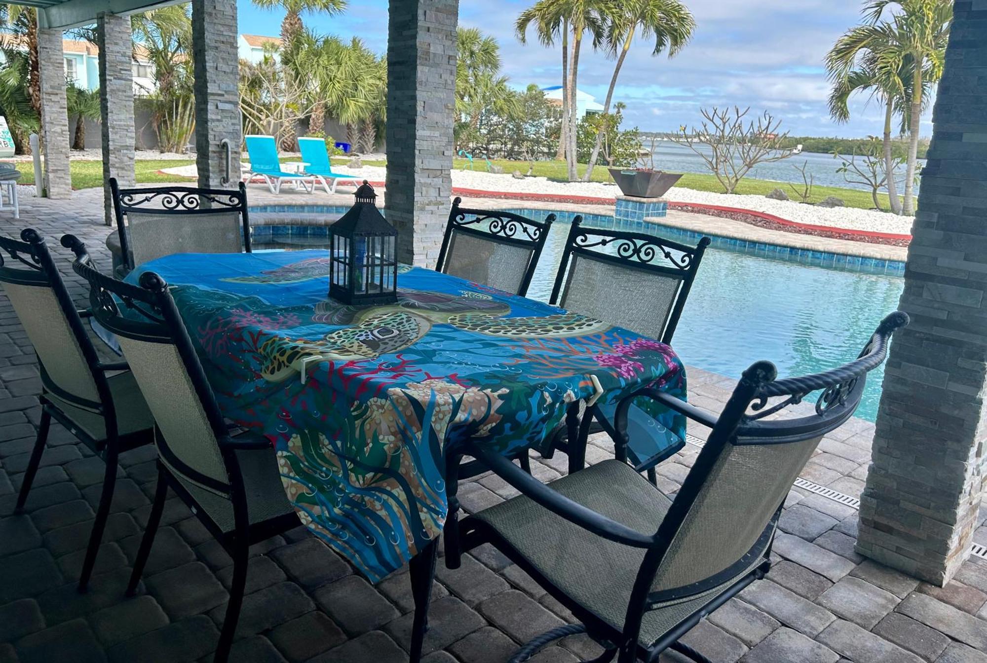 Guest Suite - Waterfront -Pool & Hot Tub- Walk To Beach Clearwater Beach Kültér fotó